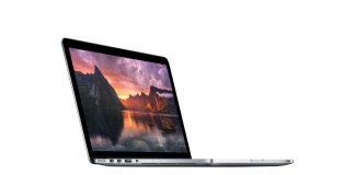 Modelul 2013 de MacBook Pro cu ecran Retina apare in primele prezentari video