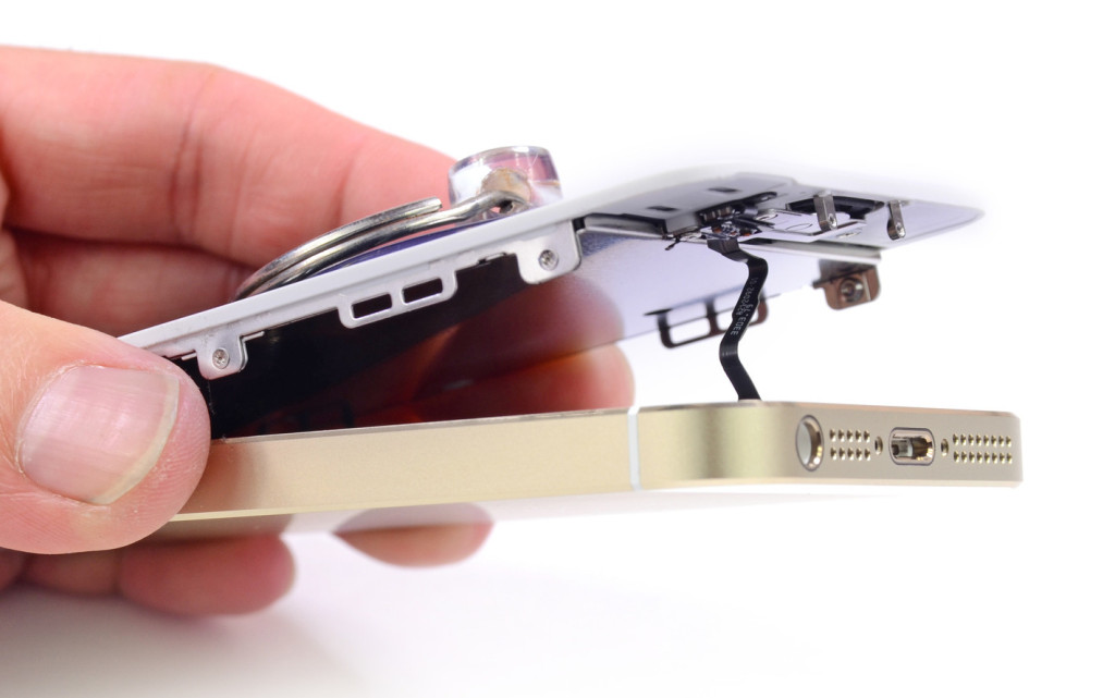 Sursa imagine: iFixit