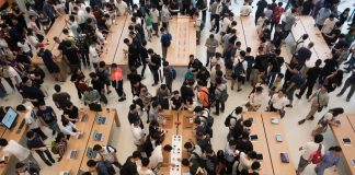 Apple a prezentat rezultatele financiare pentru trimestrul 3 al anului 2018. Vânzările de iPhone, profitul și cifra de afaceri înregistrează creșteri anuale rezultate apple t3 2018