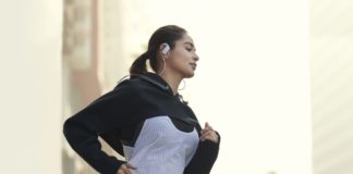 Apple a lansat noi căști Beats Powerbeats cu un preț mai mic, cip H1 și autonomie mai bună powerbeats